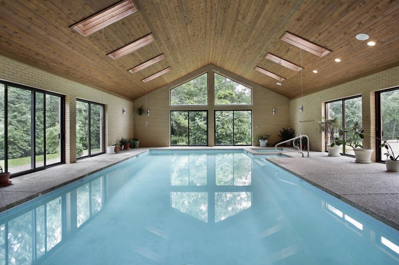 Top 5 Inground Pool Features You Should Consider Before Building
